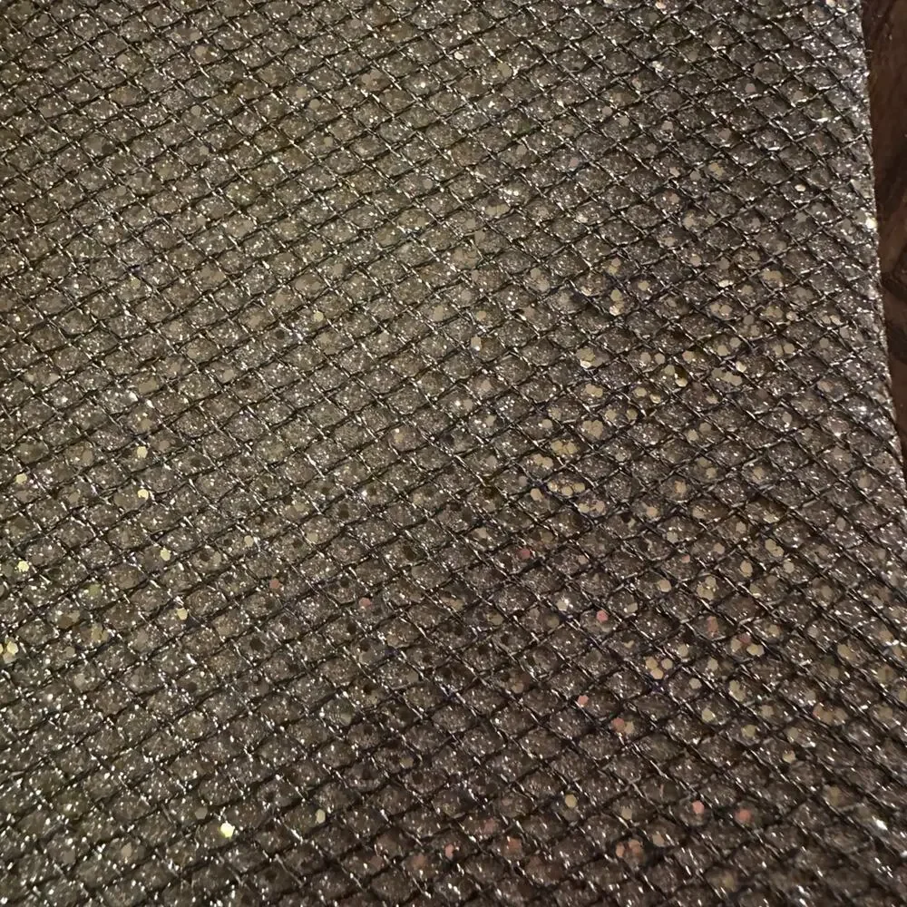 Women's silver evening‎ clutch